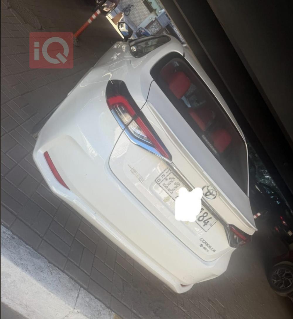 تۆیۆتا کۆرۆلا